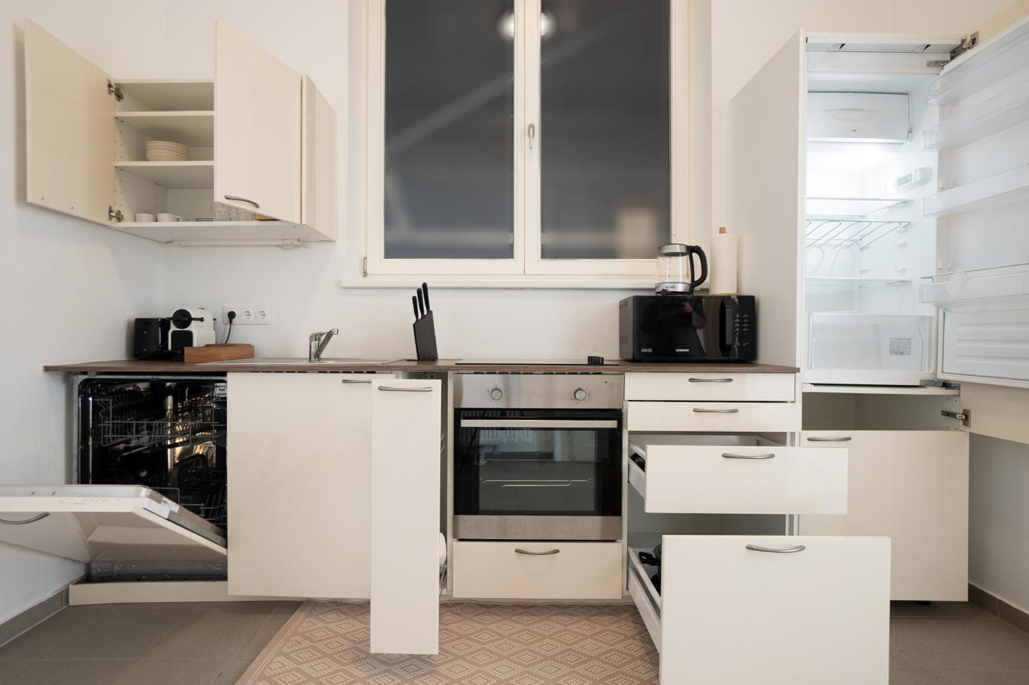 Vibrant 107 M2 Flat In The City Center ウィーン エクステリア 写真