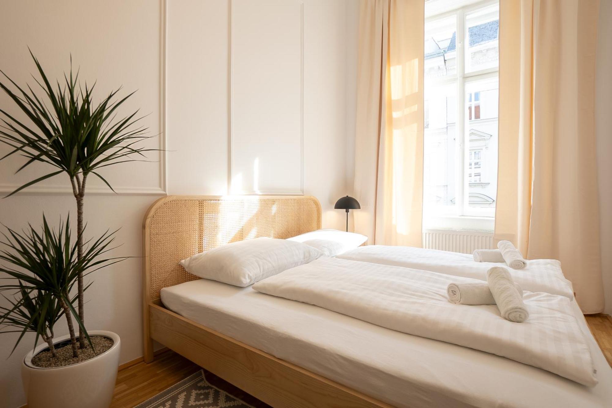 Vibrant 107 M2 Flat In The City Center ウィーン エクステリア 写真