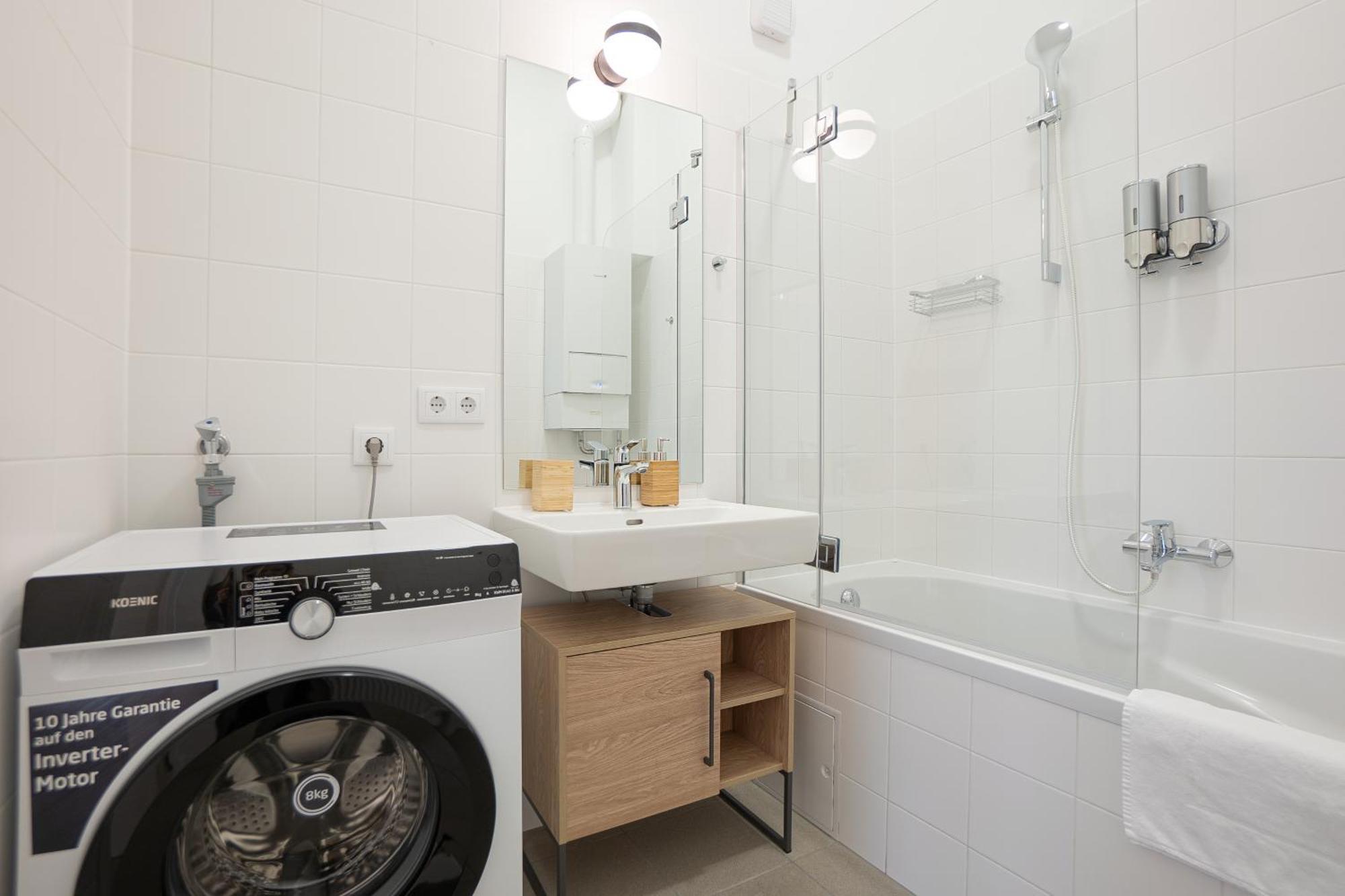 Vibrant 107 M2 Flat In The City Center ウィーン エクステリア 写真