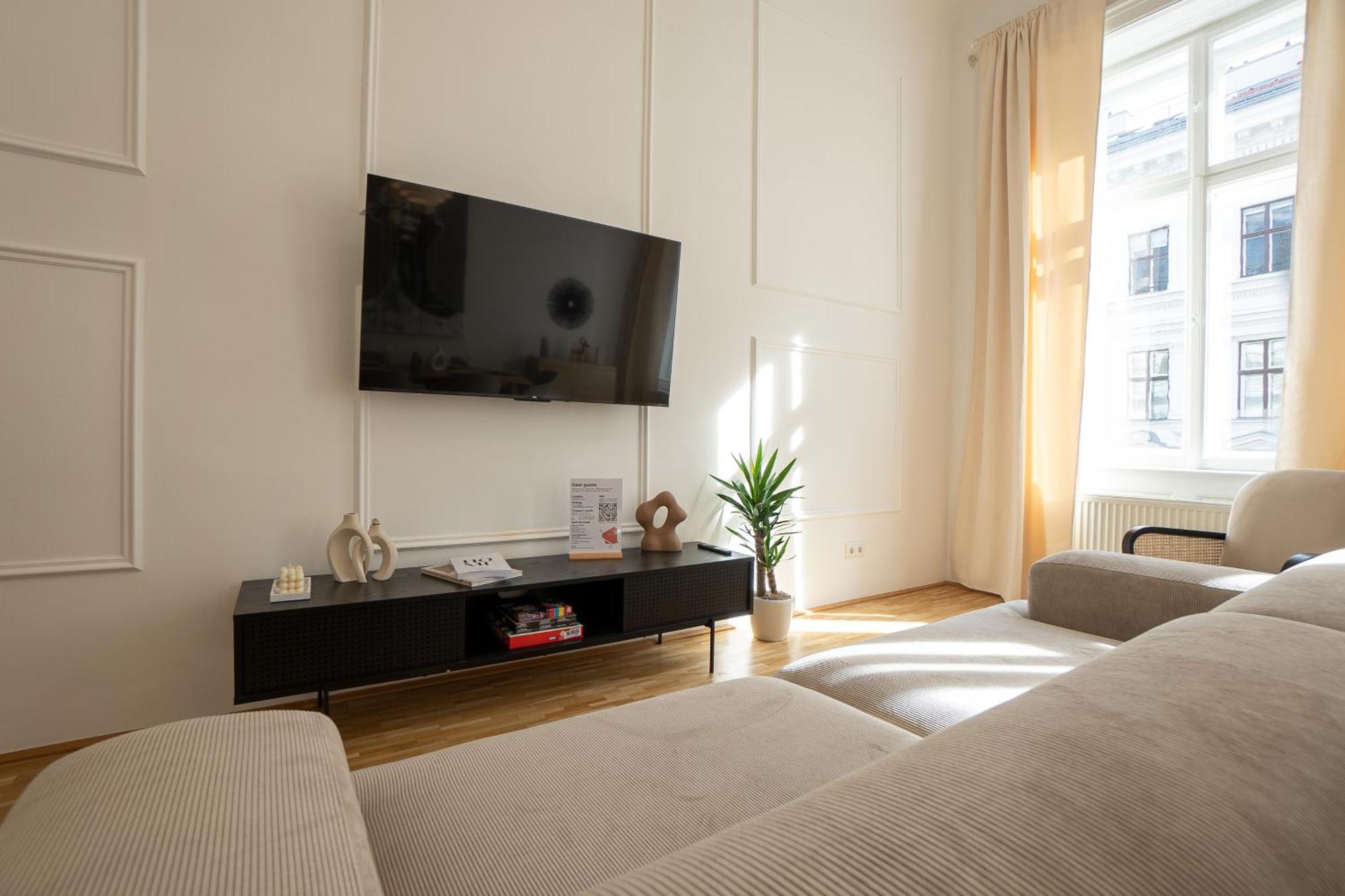Vibrant 107 M2 Flat In The City Center ウィーン エクステリア 写真